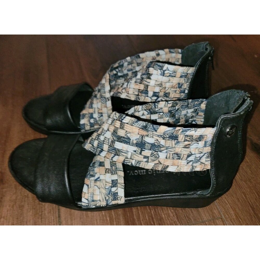 BERNIE MEV Sandals WOMENS LAURA STRAPPY Size 6.5 EU 37 BLACK LEATHER SHOES EUC - Picture 5 of 8